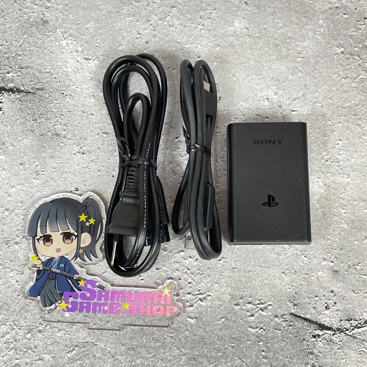 PS Vita PCH-1000 Sony Playstation Console Accessory Complete Box Set Excellent