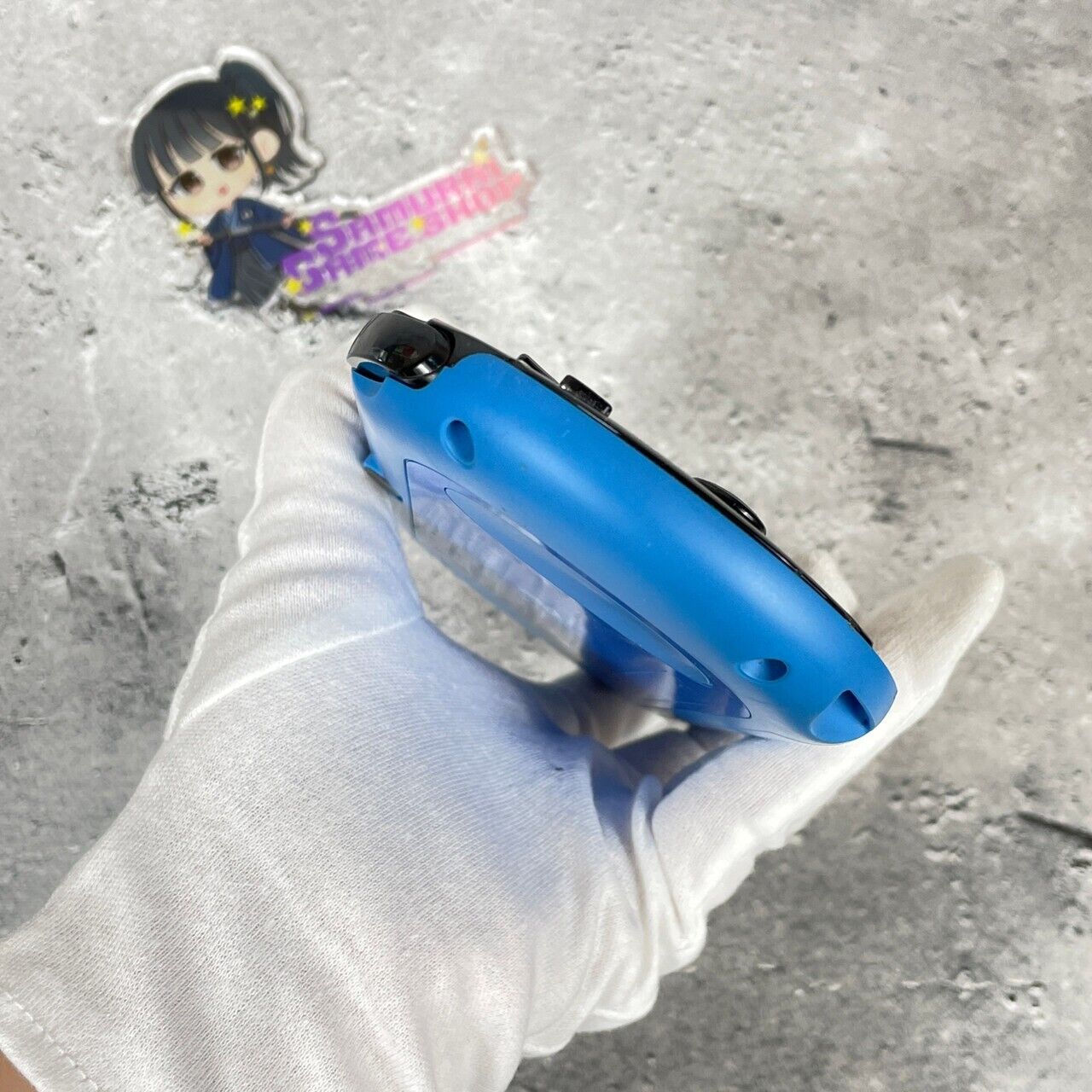 PS Vita PCH-2000 Sony Playstation Console Only and Choice USB Cable Japan Used