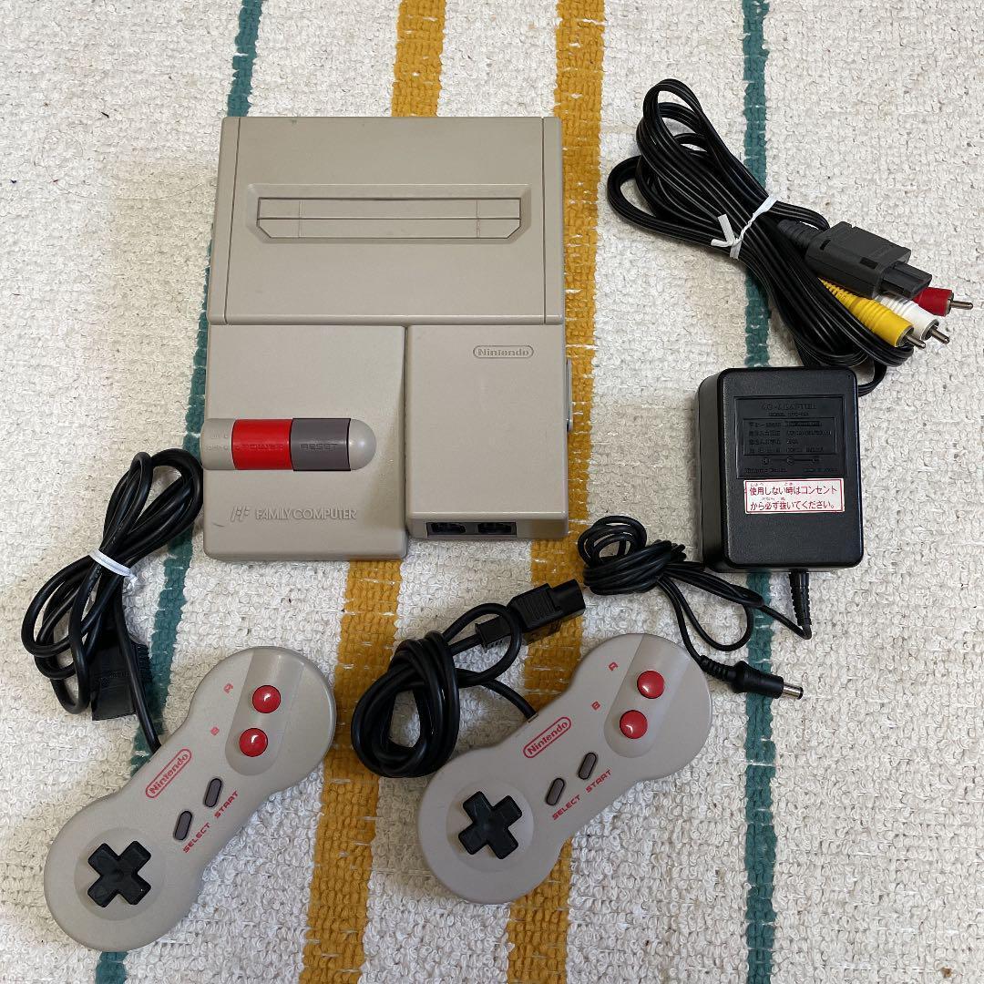 Nintendo New Famicom Console HVC-101 JP-NES Japanese Language Edition Vintage