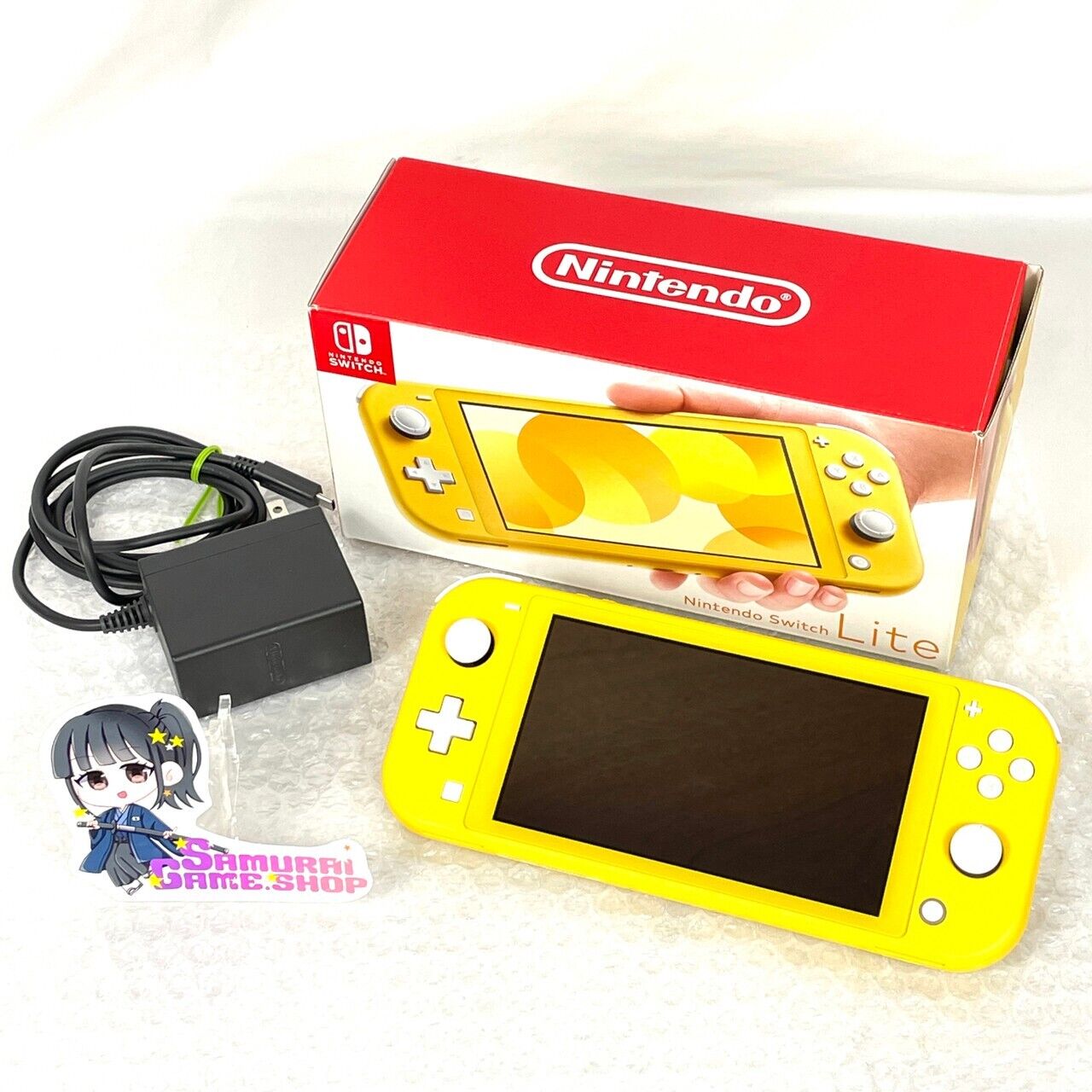 Nintendo Switch on sale Lite in Yellow With Charger