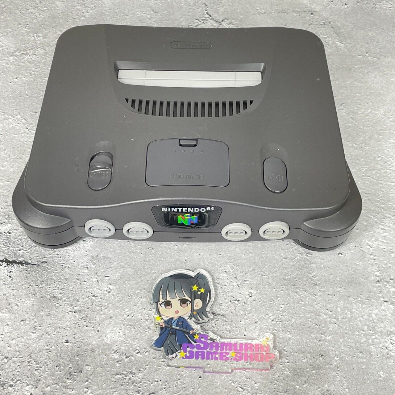 Nintendo 64 N64 Black Console with OEM Controller and Cable set Japanese Edition